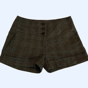 Grey Plaid Cuffed Women’s Shorts with button detail